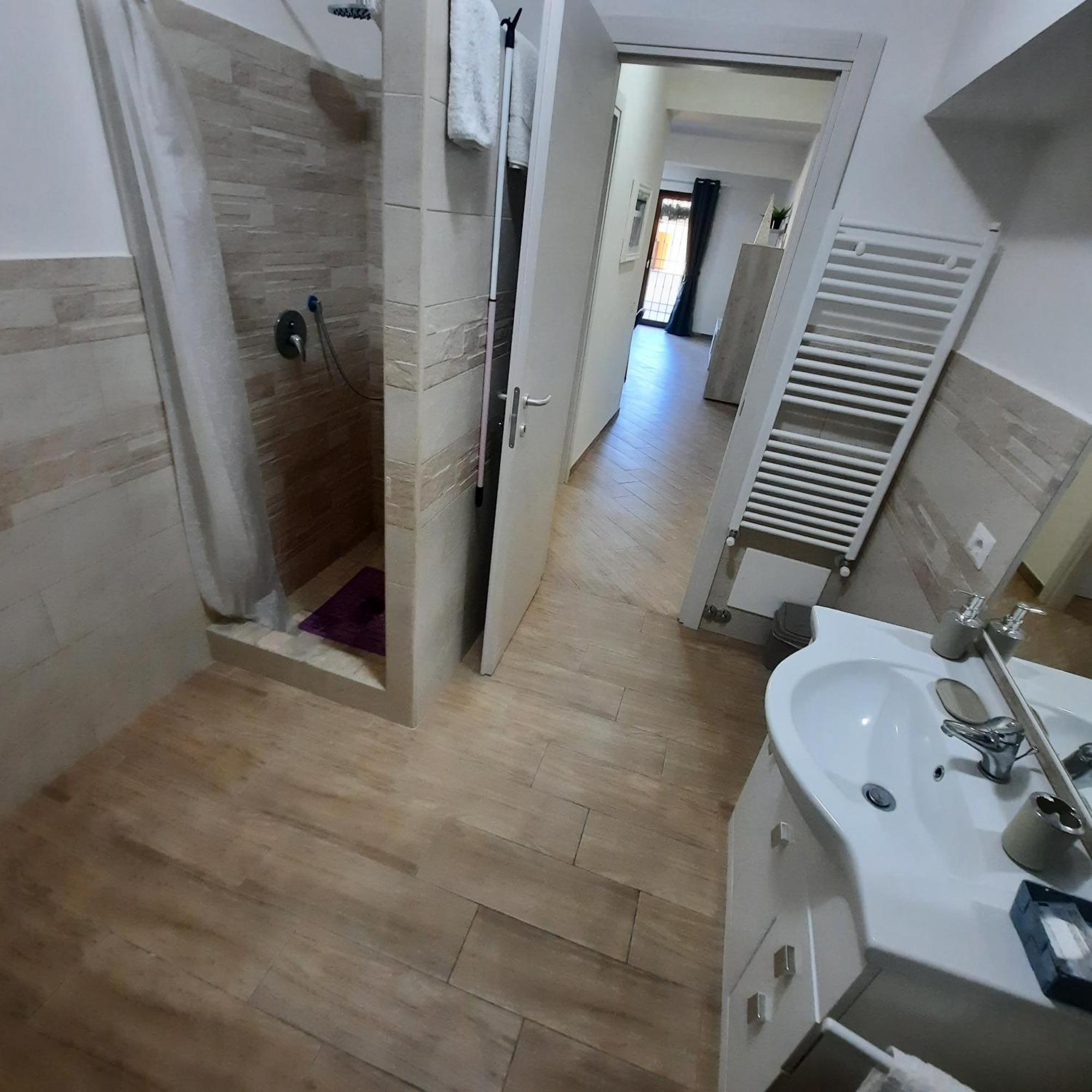캄파냐노 디 로마 La Dolce Sosta B&B 외부 사진